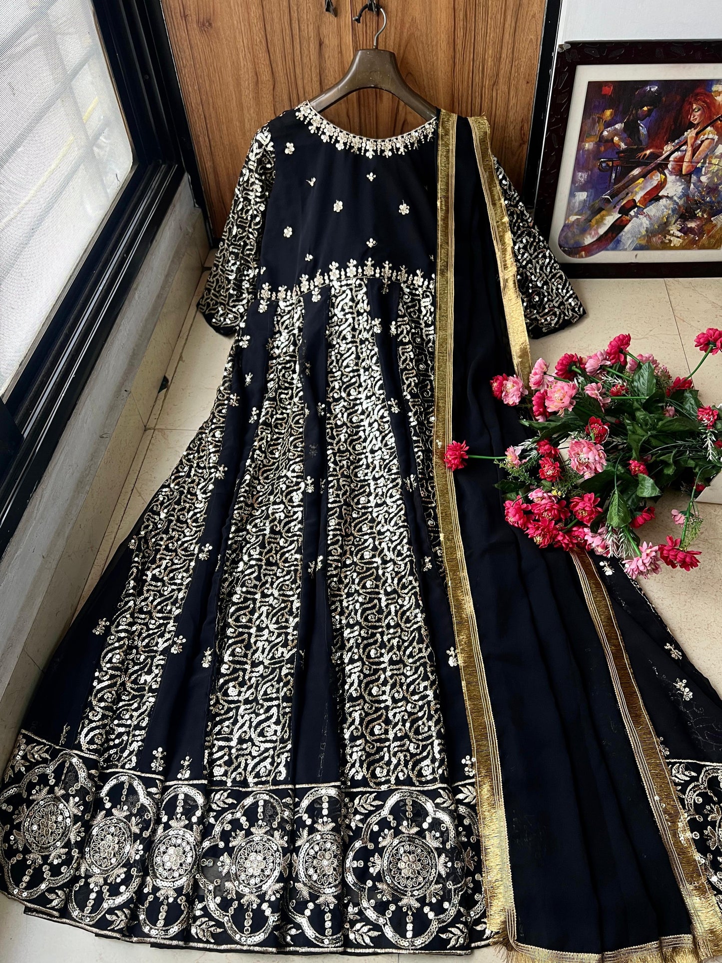 *❤️💐 PRESENTING NEW DESIGNER 2 PIS GOWN IN GOOD QUALITY GEORGETTE FABRIC & WITH BEAUTIFUL SEQUINS EMBROIDERY WORK💐❤️*