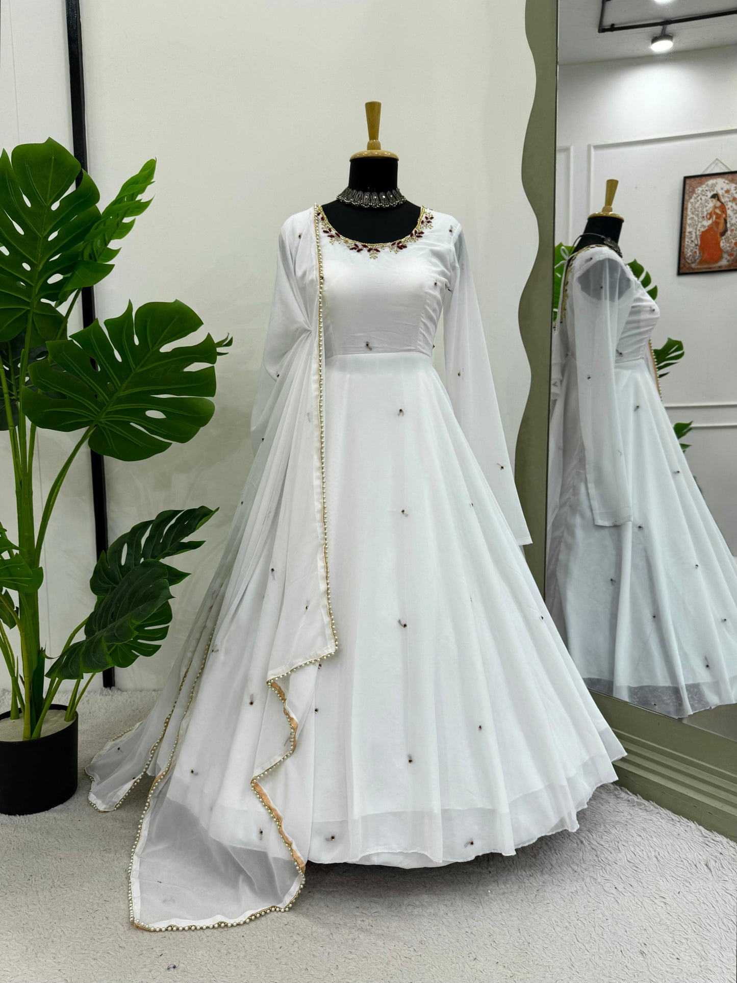 Anarkali on Faux Georgette With Hand work and Pent on Crep febric and Dupatta on also Faux Georgette febri With hand work & Facy Lace
