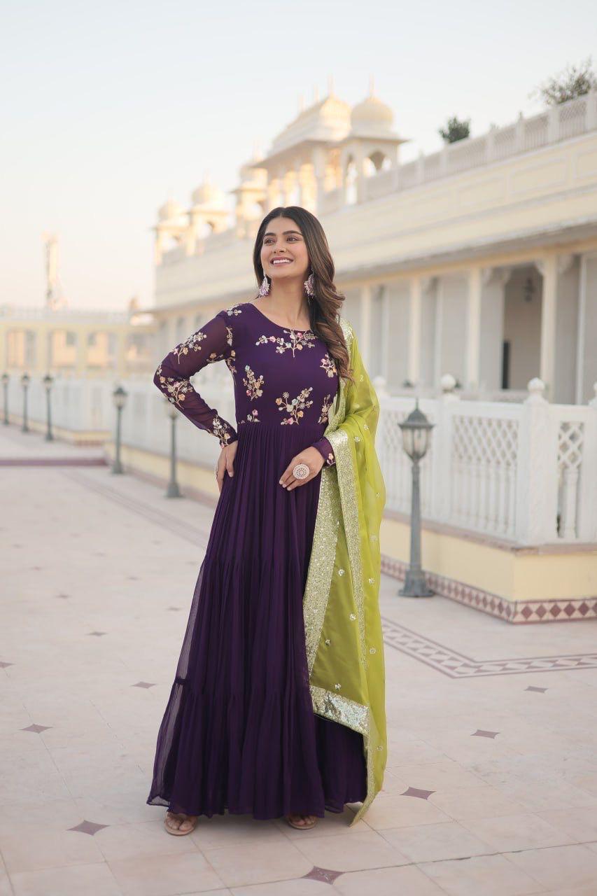 💃🏼 Faux Georgette Gown with Russian silk Dupatta With Adorable Embroidered thread work. 🥰